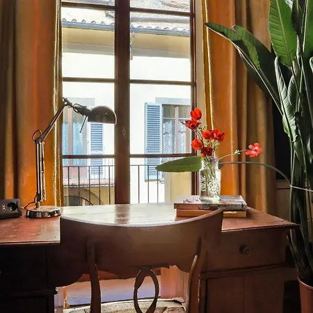 - The Slowcoach House Apartment *