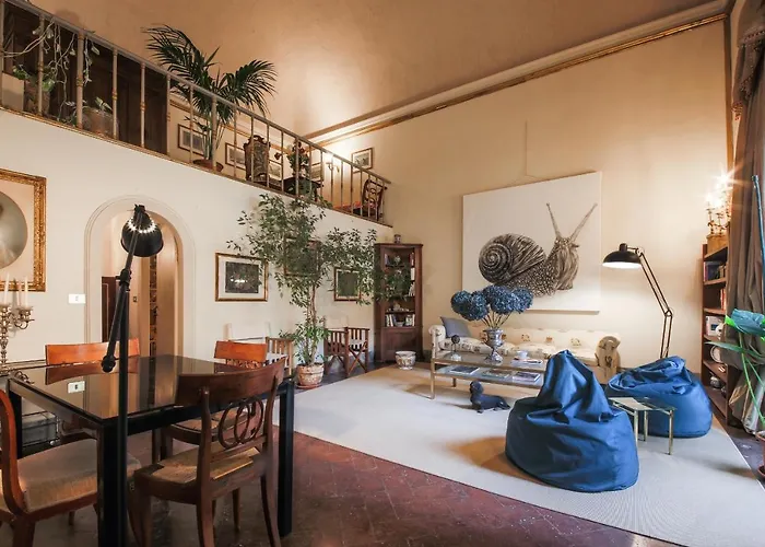 - The Slowcoach House Apartment
