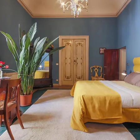 - The Slowcoach House Apartment